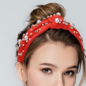 NWOT Pearl Elegant Wide Top Knotted Headband,Rhinestone Embellished For Woman